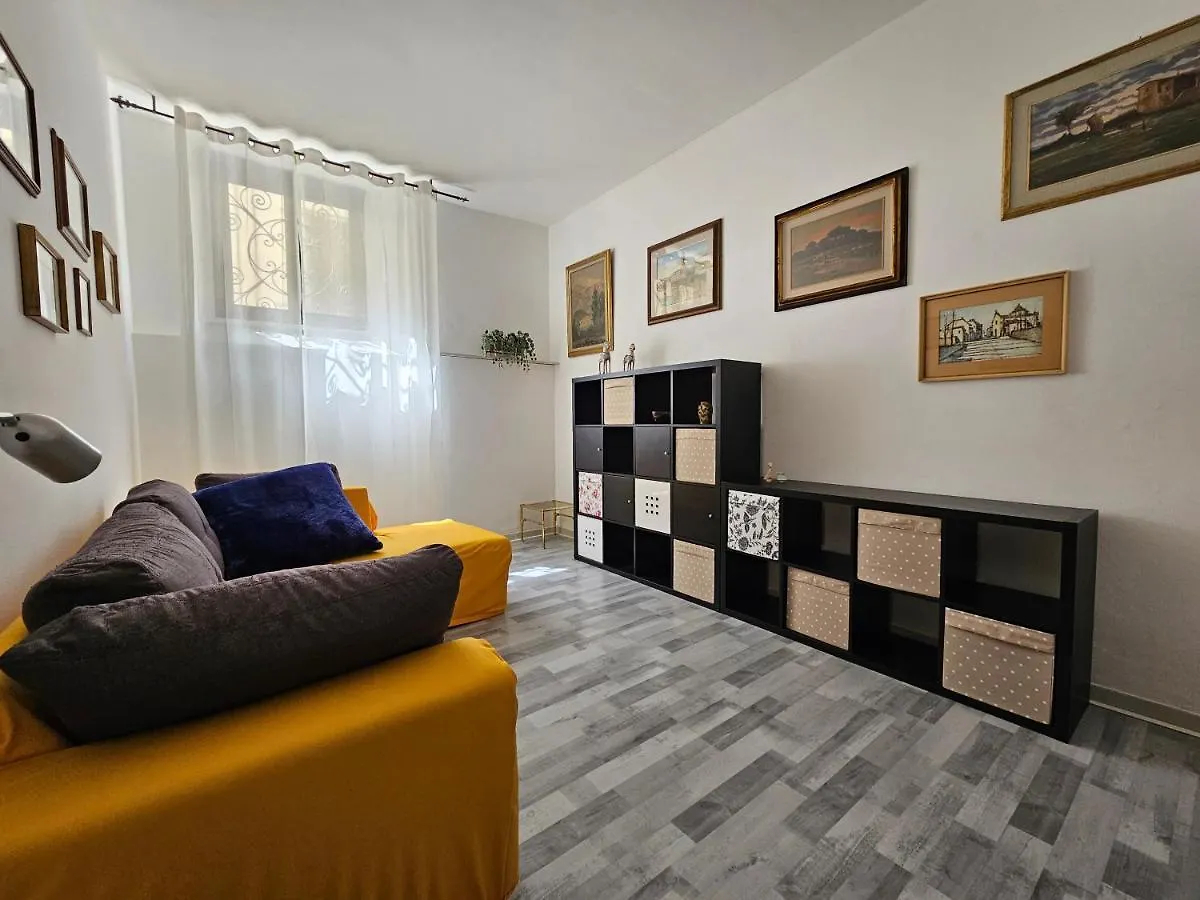 Statuto Smart Apartment Florens Italien
